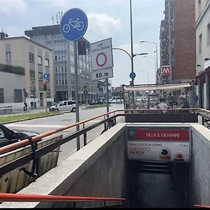 https://villa-milano-apt-n-2.it-lombardy.com